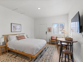 Mountain Views, Rainfall Shower, Studio Apartment